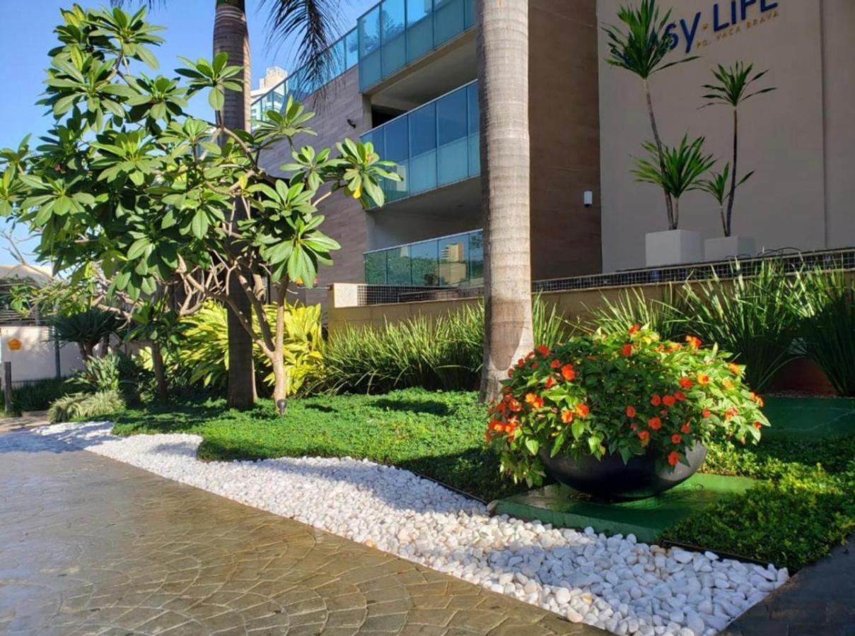 Lindo Flat Easy Life Apartment Goiania Exterior photo